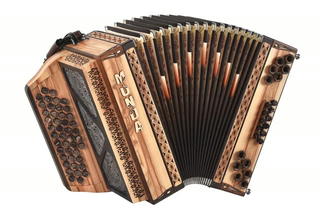 Prava harmonika MUNDA Oreh saten
